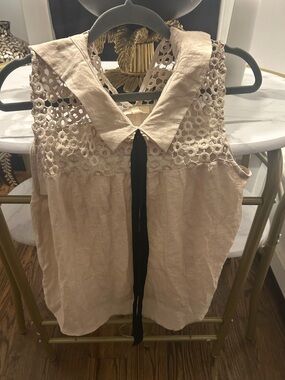 Sleeveless Lace Yoke Collared Top with Tie - Cream